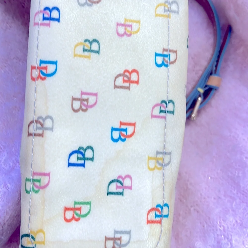 Dooney and Bourke Wallet and shoulder bag🙌💕!! - Picture 7 of 7